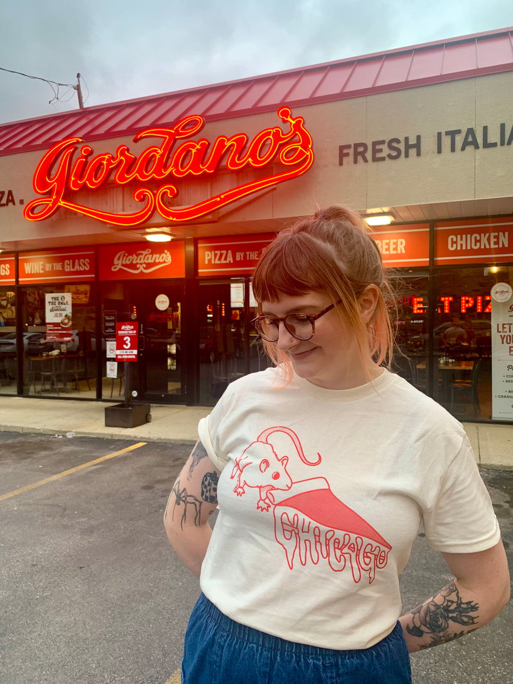 Chicago Deep Dish Pizza Rat Souvenir Tee
